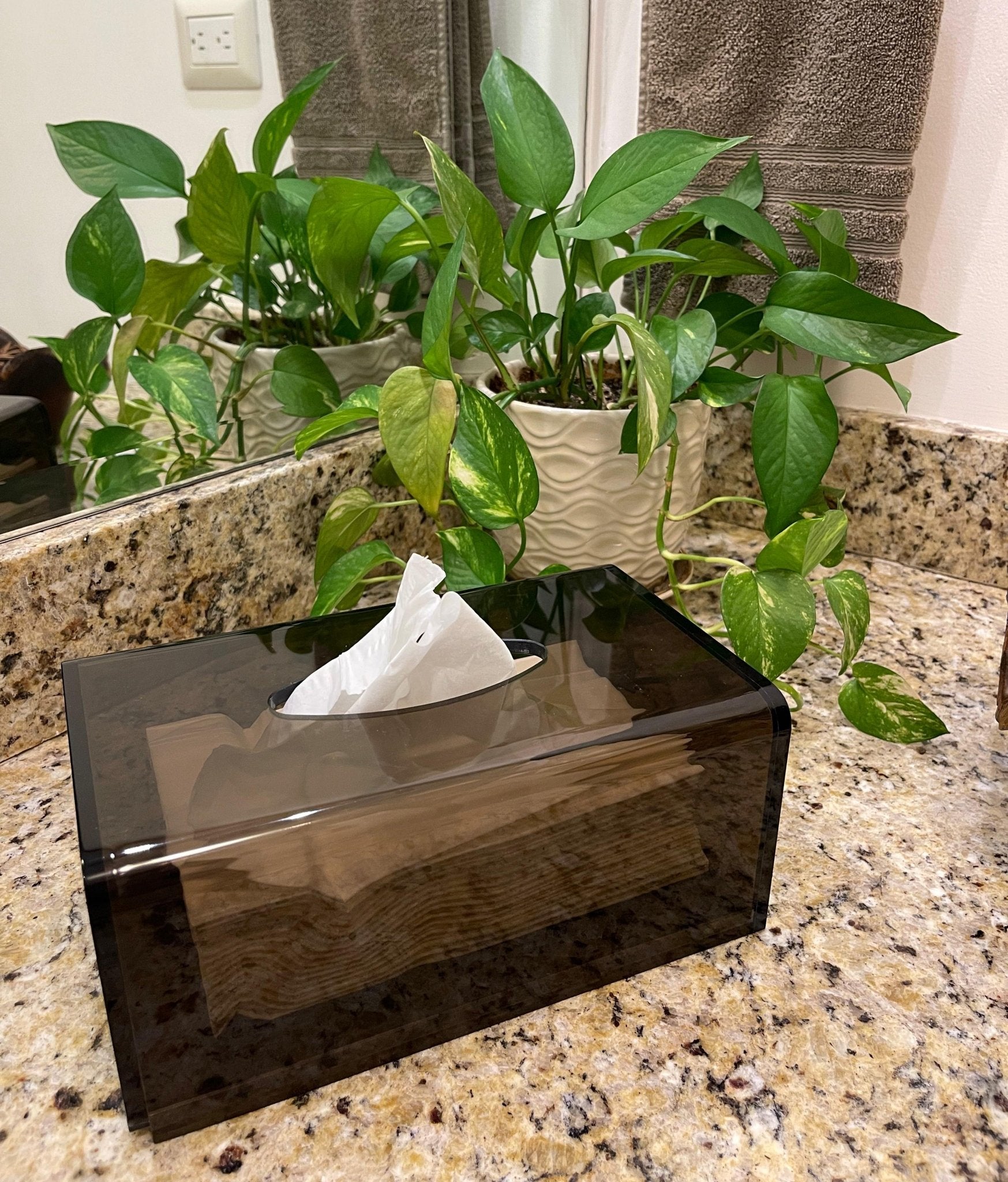Caja de Acrílico para Pañuelos Desechables (Kleenex) - Grande - TSUË - Diseño en Acrílico
