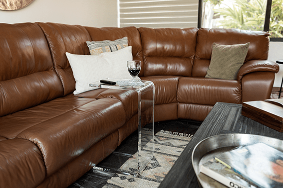 Mesa C (Grapa) en Acrílico 18mm - TSUË - Diseño en Acrílico