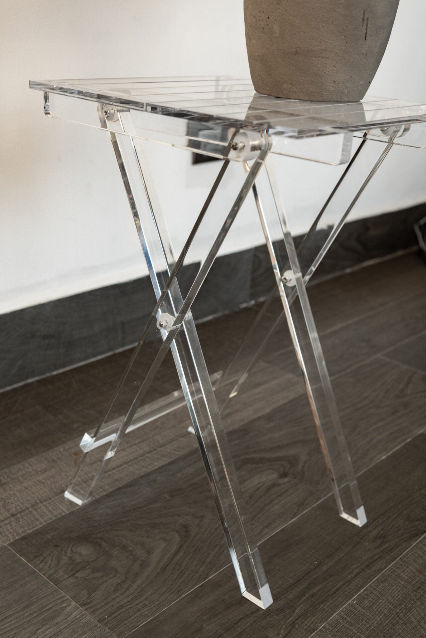 Mesa de Acrílico Plegadiza Mediana - TSUË - Diseño en Acrílico
